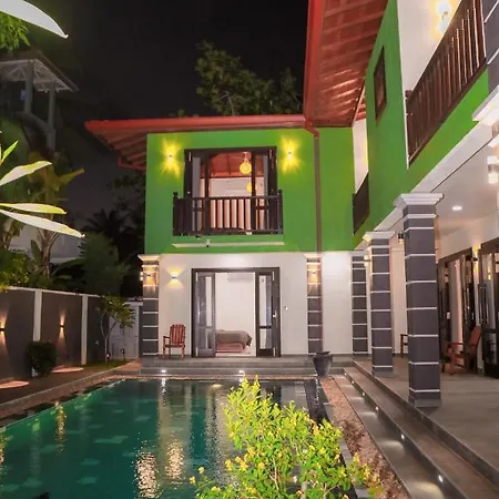 Ibson Villa - 02 Hikkaduwa With 4 Bedrooms & Salt Water Swimming Pool Exterior photo
