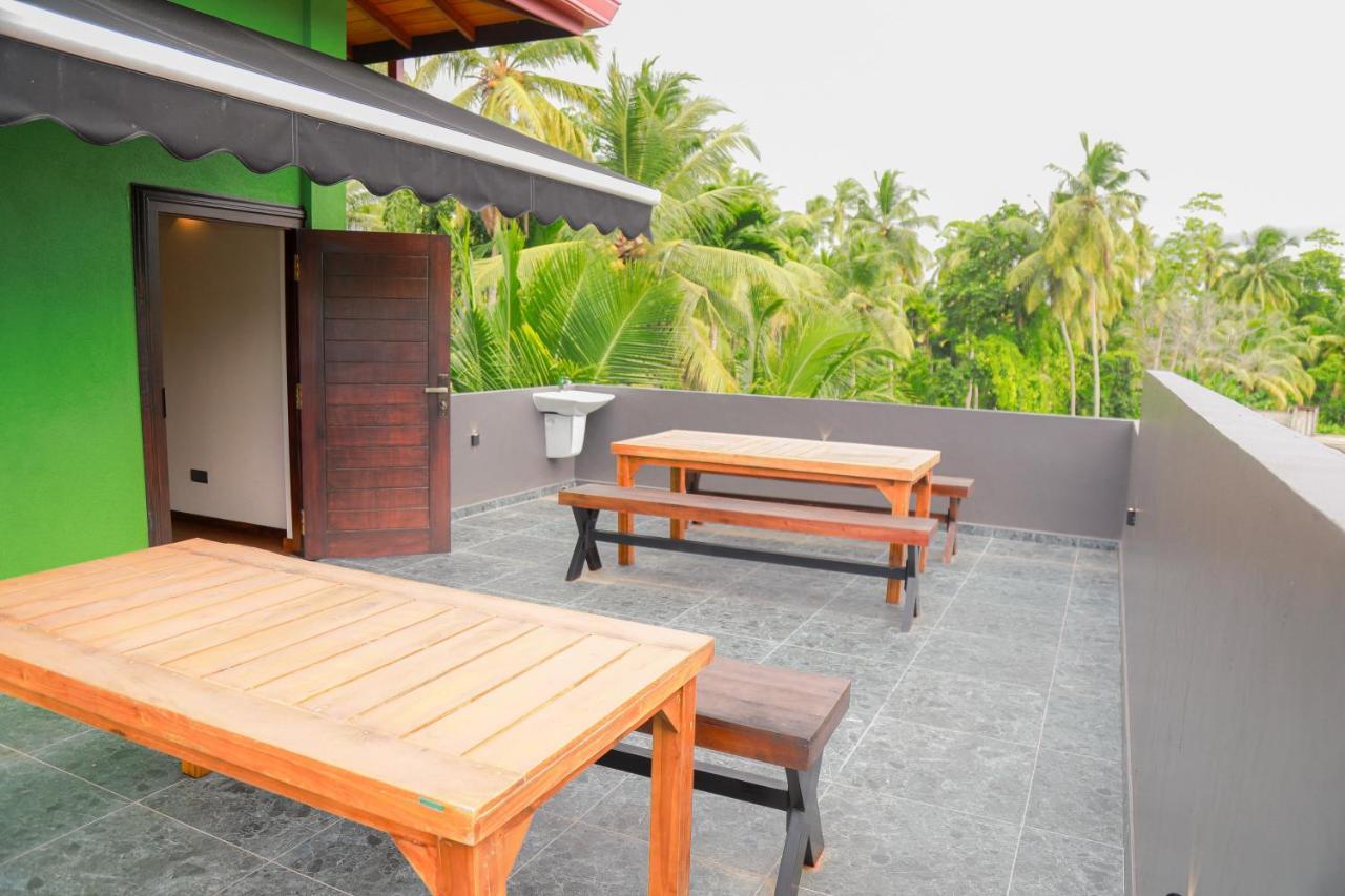 Ibson - 02 With 4 Bedrooms & Salt Water Swimming Pool Hikkaduwa