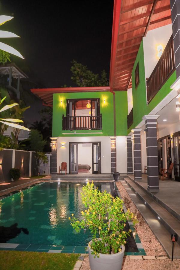 Ibson - 02 With 4 Bedrooms & Salt Water Swimming Pool Вилла