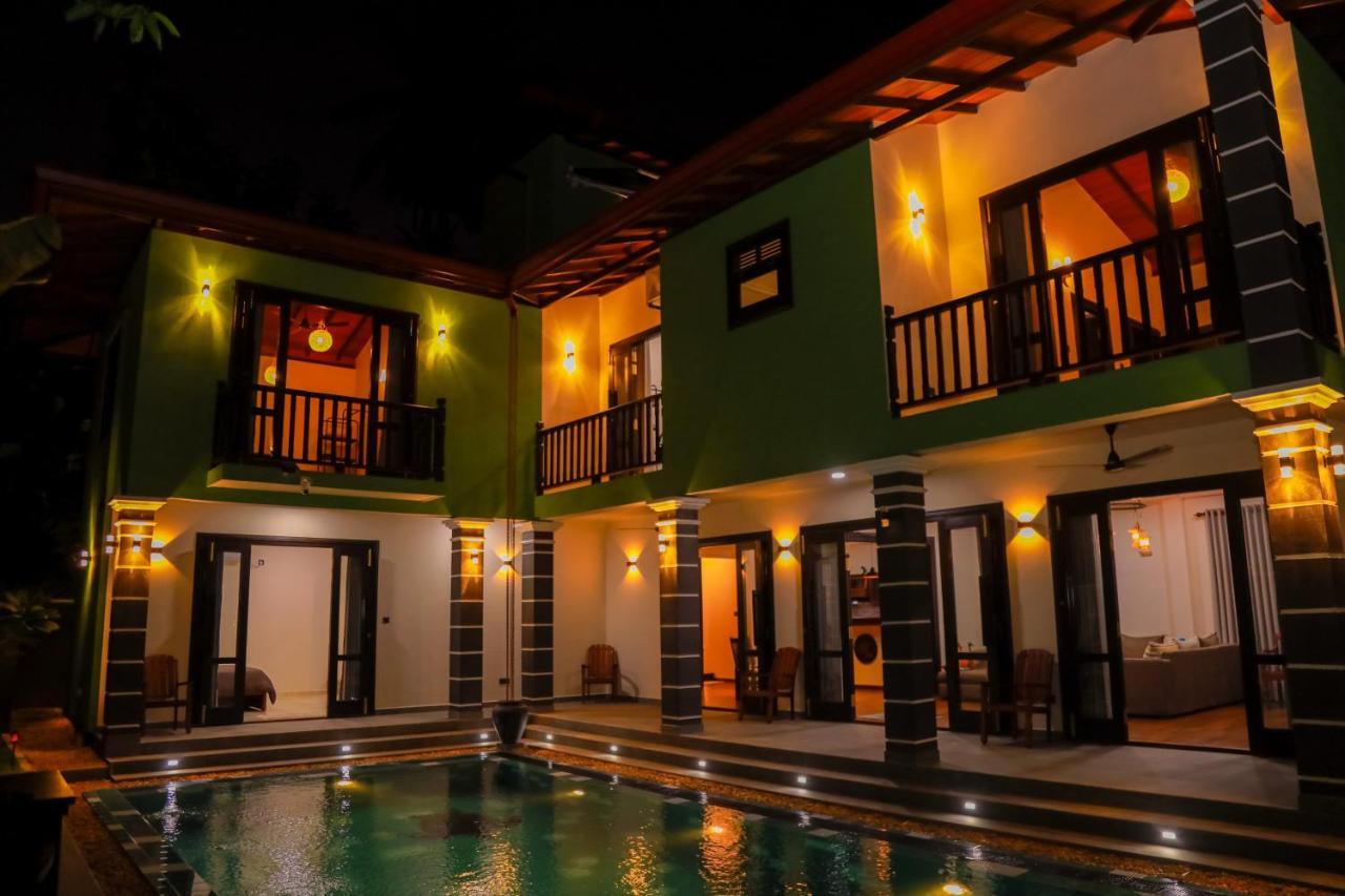 Ibson - 02 With 4 Bedrooms & Salt Water Swimming Pool * Hikkaduwa