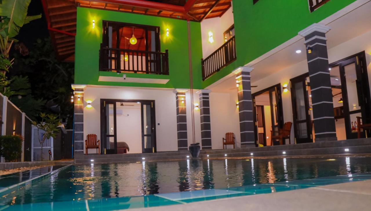 Villa Ibson - 02 With 4 Bedrooms & Salt Water Swimming Pool *